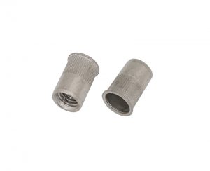 Reduced head round knurled body rivet nut in a4 stainless